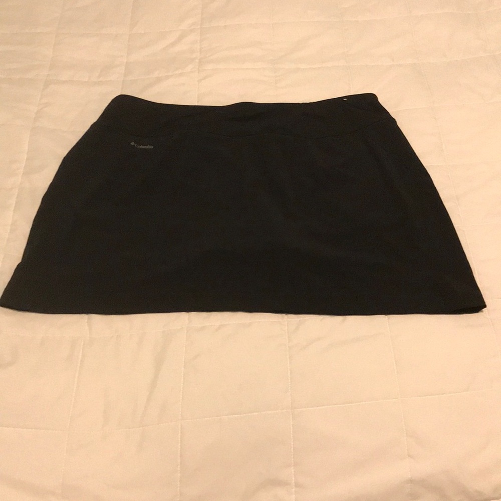 Black Columbia swim/sport skirt/skort